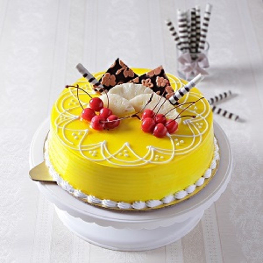 1 Kg Pineapple Cake Best Birthday Cake Online Florist Dubai